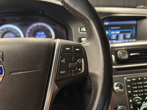 Volvo S60 24 of 26