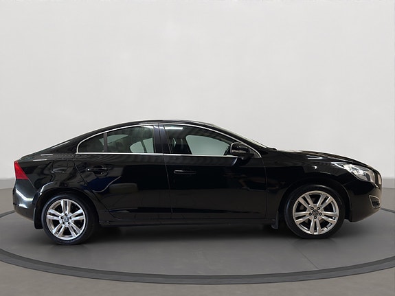 Volvo S60 6 of 26