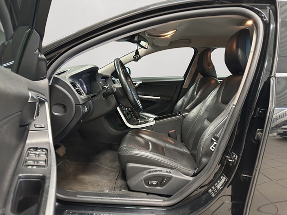 Volvo S60 10 of 26