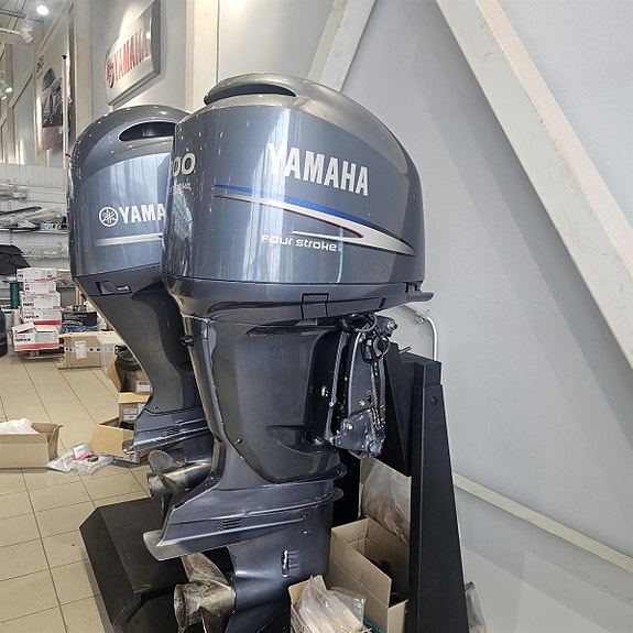 Yamaha F200CETX 200 Hk 2 of 2