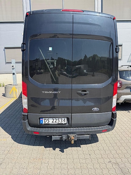 Ford Transit 5 of 5