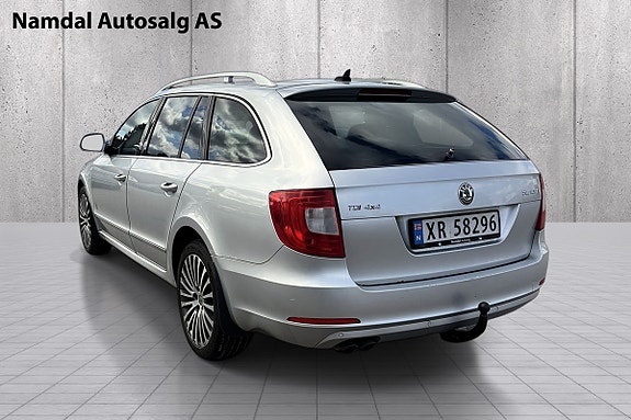 Skoda Superb 5 of 16