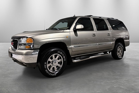 GMC Yukon 3 of 30
