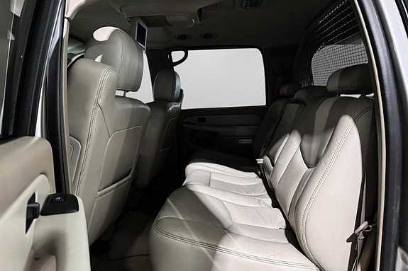 GMC Yukon 28 of 30