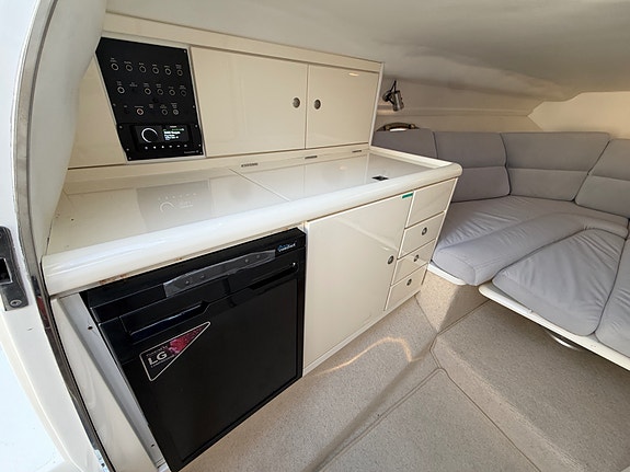 Sunseeker 31 Hawk 2 x Yanmar D-max 380. Vesentlig oppgradert. 48 knop 25 of 30