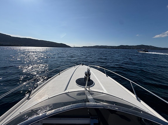 Sunseeker 31 Hawk 2 x Yanmar D-max 380. Vesentlig oppgradert. 48 knop 11 of 30