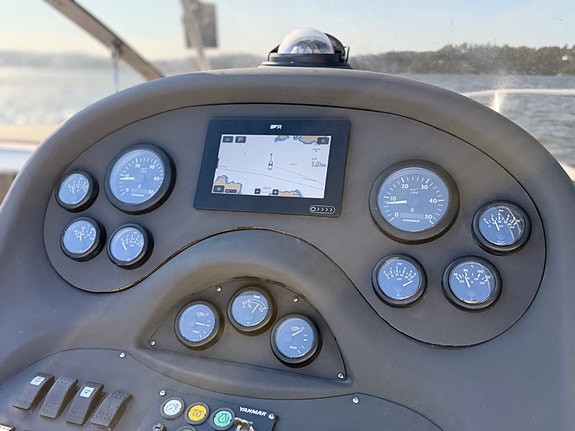 Sunseeker 31 Hawk 2 x Yanmar D-max 380. Vesentlig oppgradert. 48 knop 23 of 30