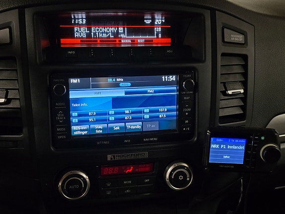 Mitsubishi Pajero 28 of 30