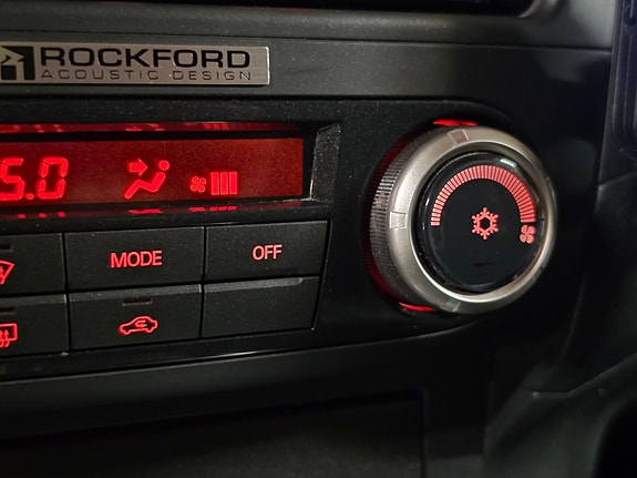 Mitsubishi Pajero 30 of 30