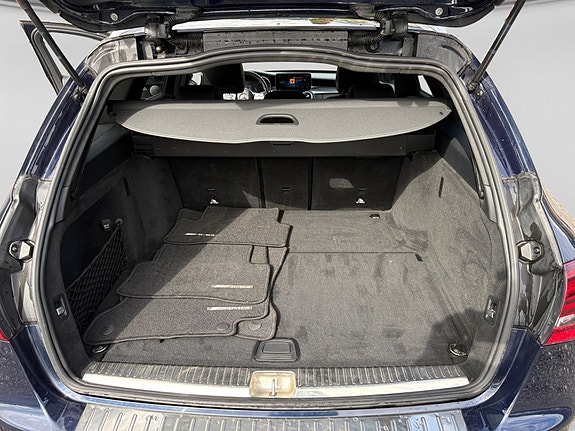 Mercedes-Benz C220 d 21 of 26