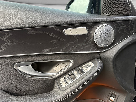 Mercedes-Benz C220 d 11 of 26
