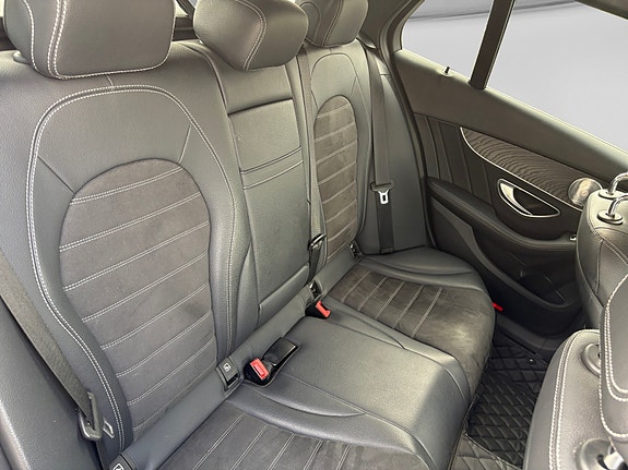 Mercedes-Benz C220 d 19 of 26