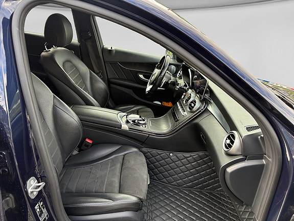 Mercedes-Benz C220 d 17 of 26