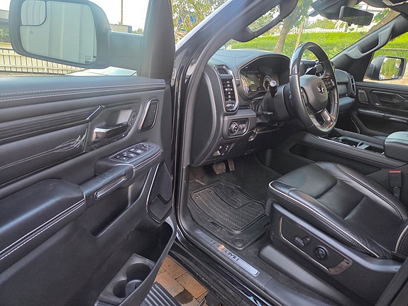 RAM 1500 18 of 30