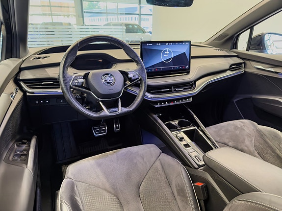 Skoda Enyaq 9 of 30