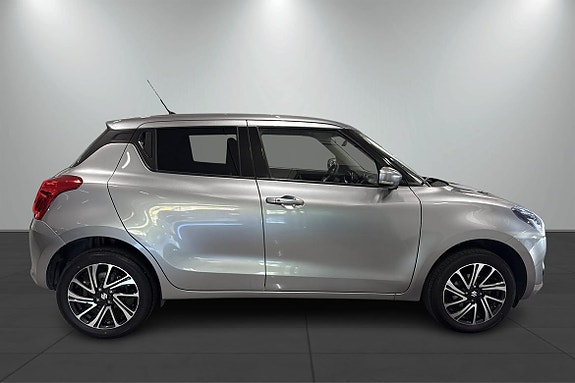 Suzuki Swift 16 of 19