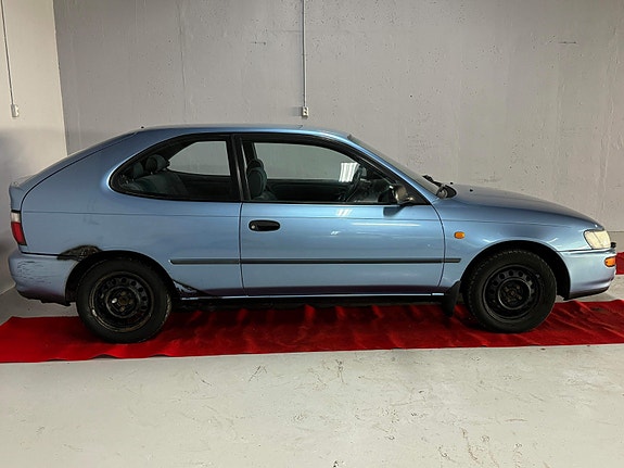 Toyota Corolla 5 of 24