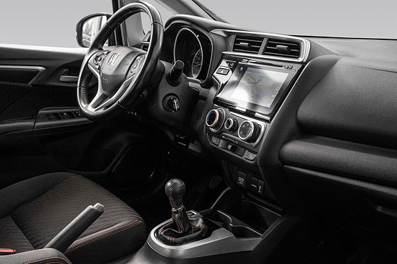 Honda Jazz 18 of 28