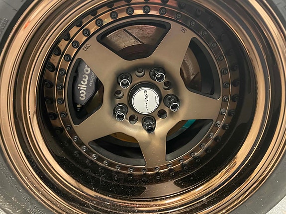 Datsun 240Z 14 of 30