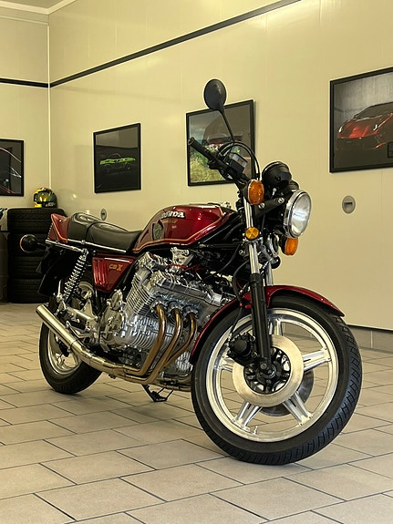 Honda CBX 17 of 30