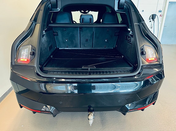 BMW iX 28 of 30