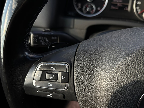 Volkswagen Tiguan 15 of 24