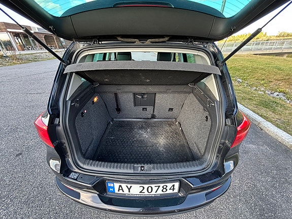 Volkswagen Tiguan 11 of 24