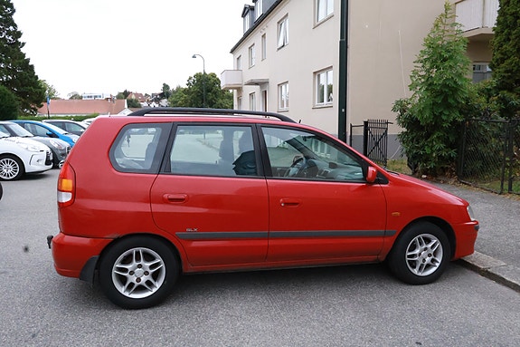 Mitsubishi Space Star 4 of 6