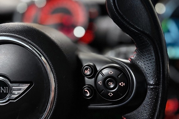 MINI Cooper SD 24 of 25