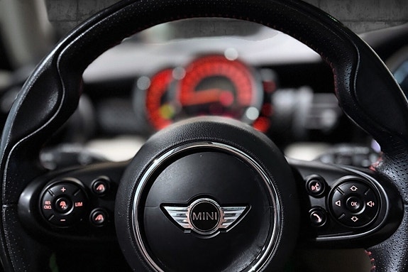 MINI Cooper SD 22 of 25