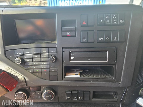 Volvo FM 19 of 30