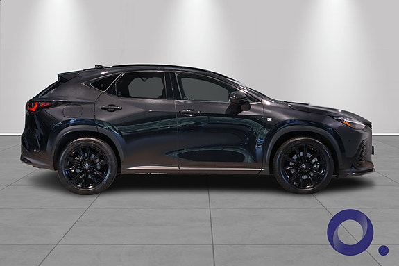 Lexus NX450h 4 of 29
