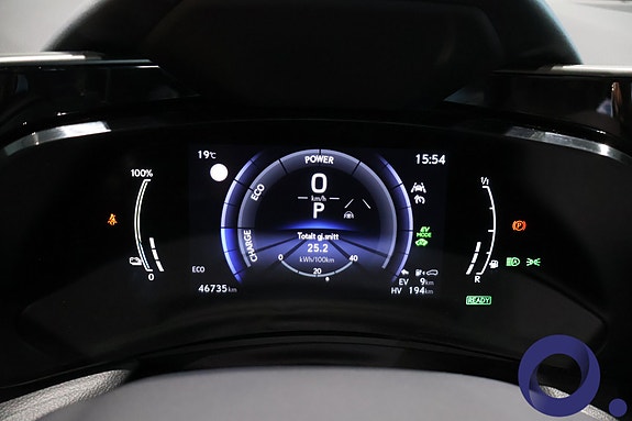 Lexus NX450h 24 of 29