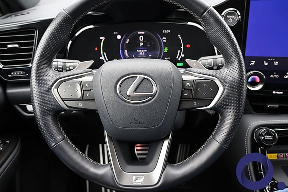 Lexus NX450h 22 of 29