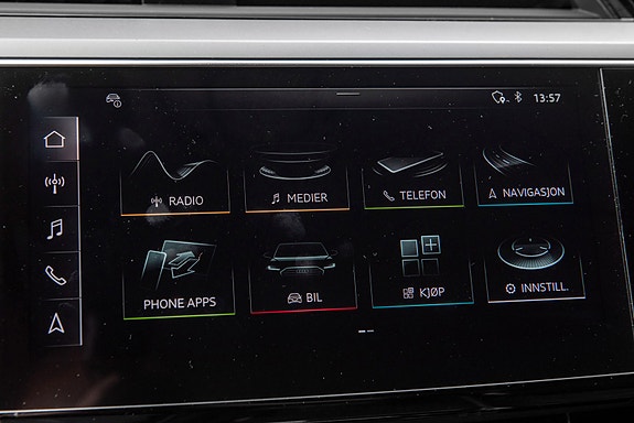 Audi e-tron 24 of 30