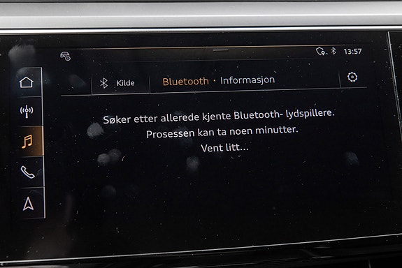 Audi e-tron 28 of 30