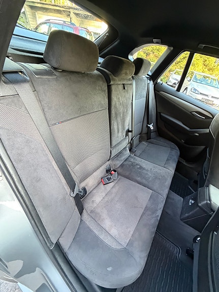 BMW X1 27 of 27