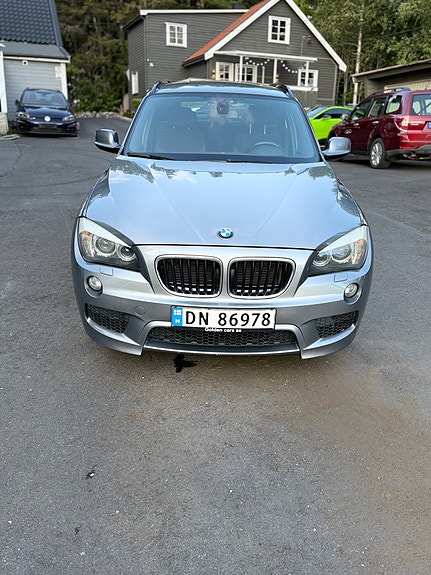 BMW X1 3 of 27
