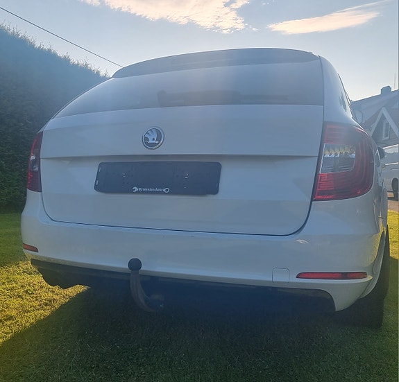 Skoda Superb 2 of 30