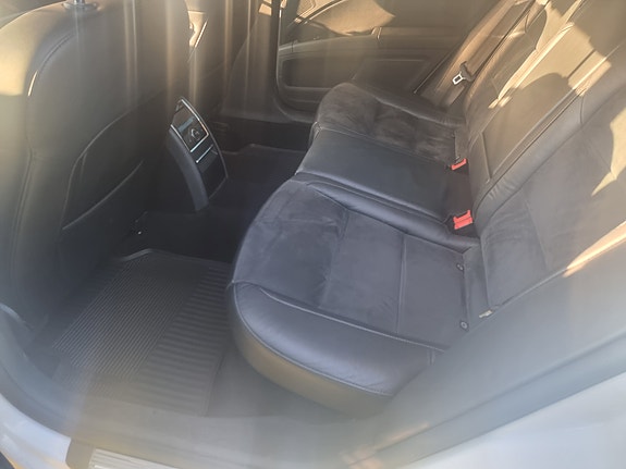 Skoda Superb 12 of 30