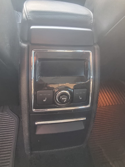 Skoda Superb 6 of 30