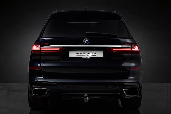 BMW X7 6 of 30