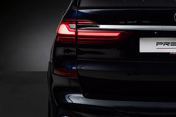 BMW X7 7 of 30