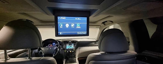 Lexus LS600h 12 of 18