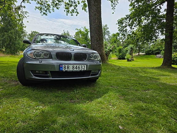 BMW 118d 2 of 25