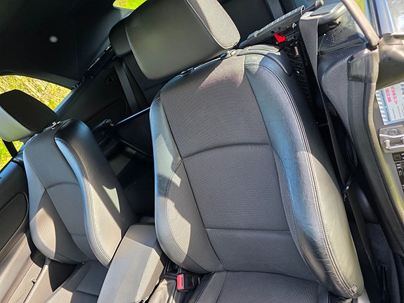 BMW 118d 13 of 25