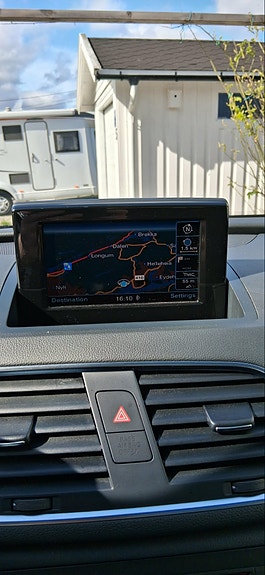 Audi Q3 8 of 22