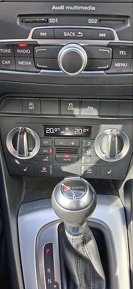 Audi Q3 6 of 22