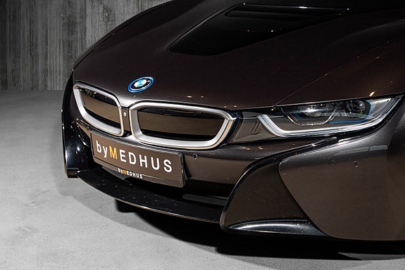 BMW i8 11 of 30