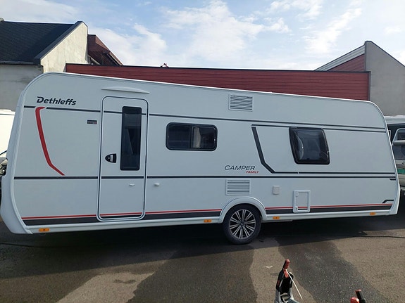Dethleffs Camper 560 FMK / KØYER / DOBBELTSENG 2 of 30